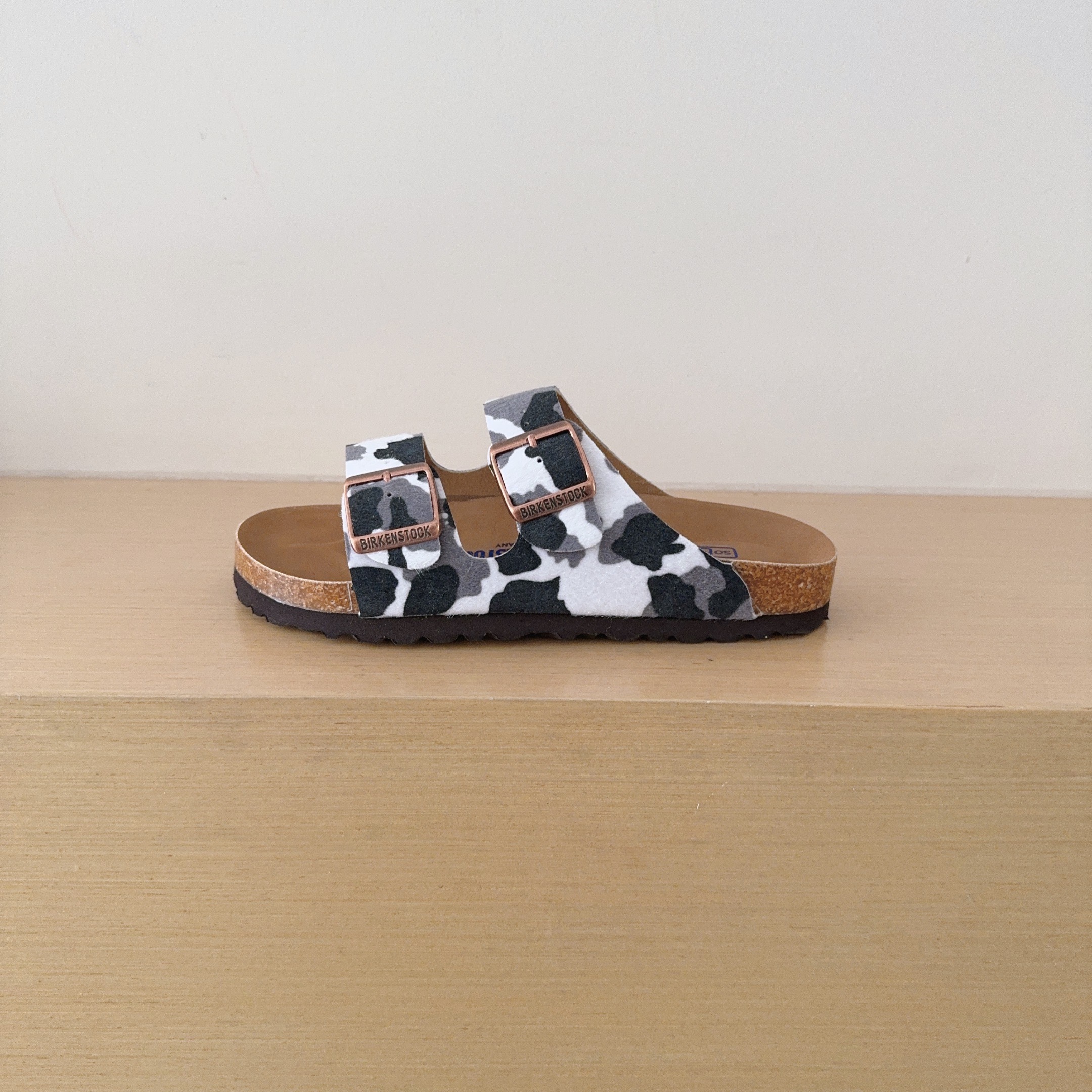 UGG Kids Pony Hair Series Birken-Style Two-Strap Sandals Adult And Kids