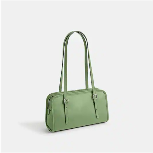 COAthtCH Classic handbags