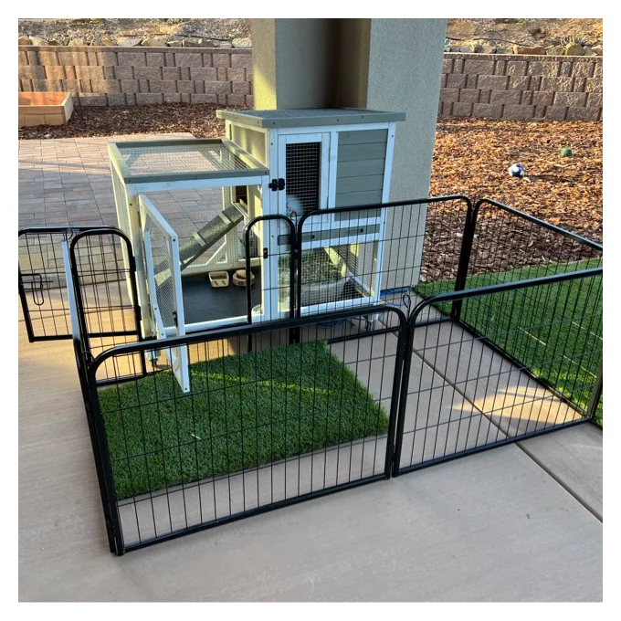 Gossy Weather Resistant Rabbit Hutch with Ramp