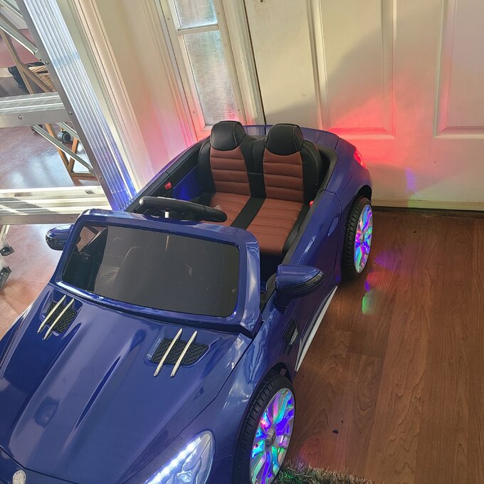 Licensed Car with Mp4 Touch Screen