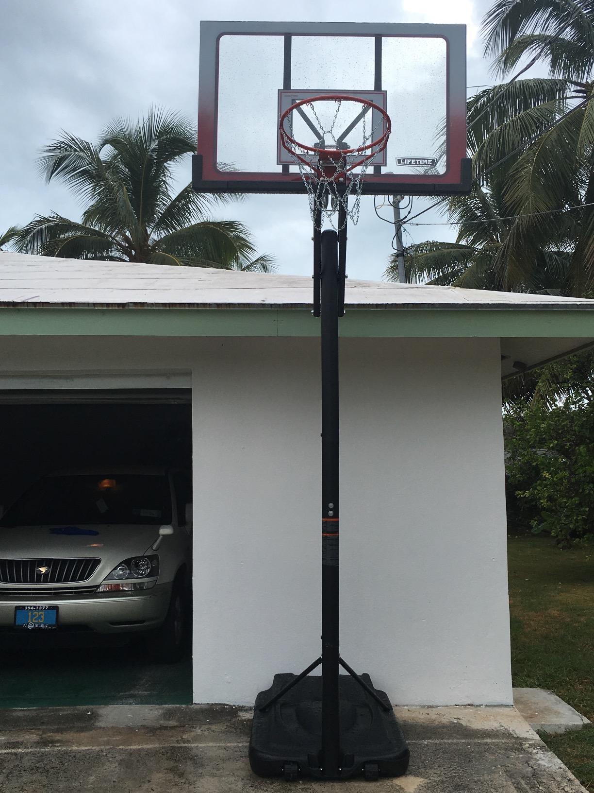 Lifetime 52 Inch Portable Basketball System