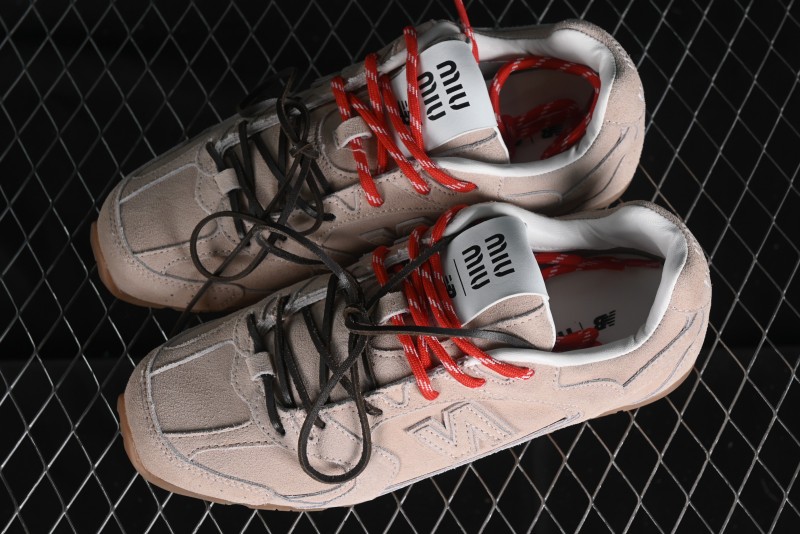 MiuMiu x New Balance 530
