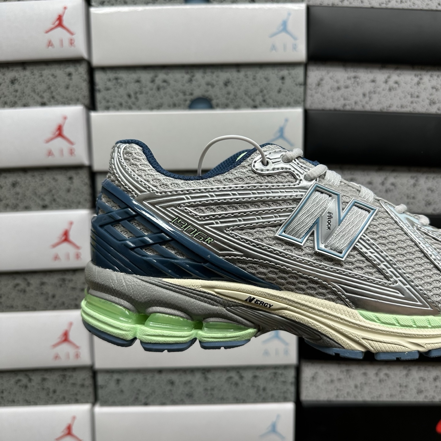 New Balance 1906 Sneakers detail 2