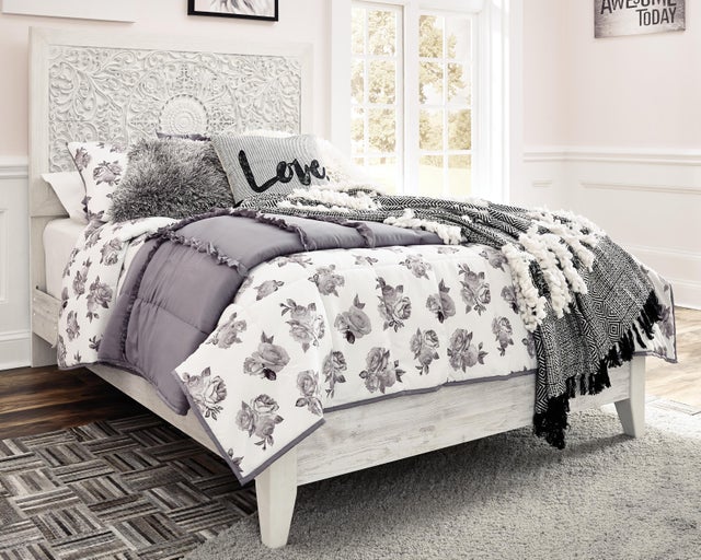 Paxberry Panel Bed