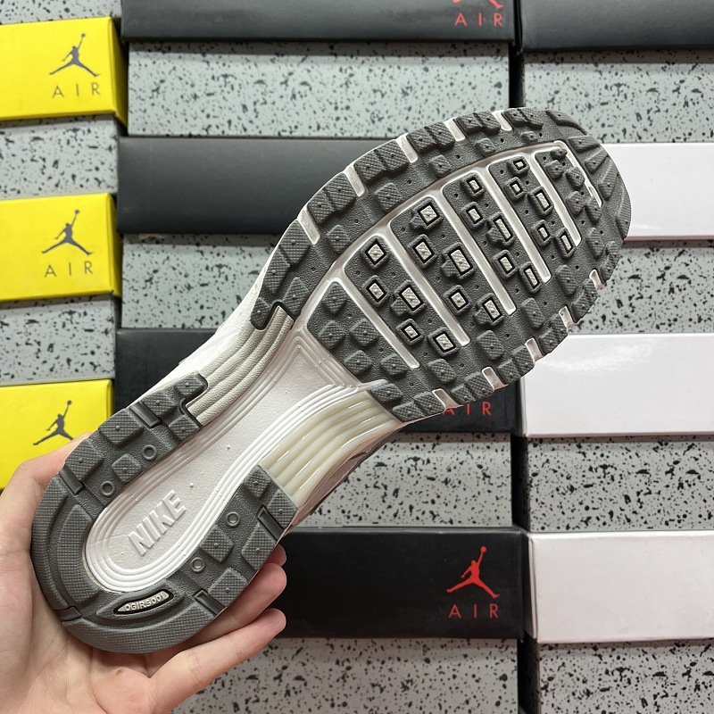 Nike P-6000