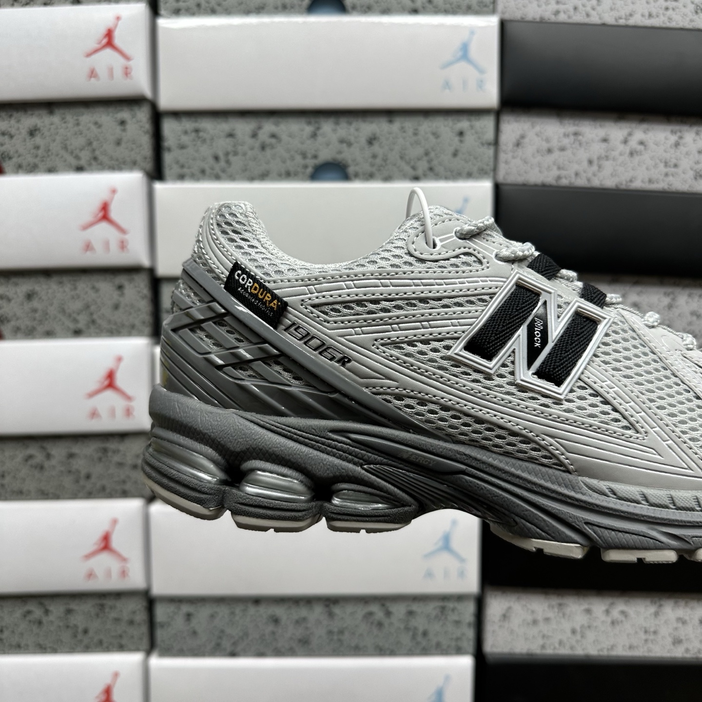 New Balance 1906 Sneakers detail 3