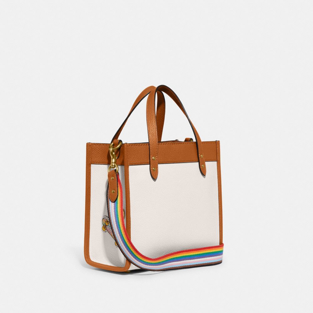 COAthtCH Classic handbags
