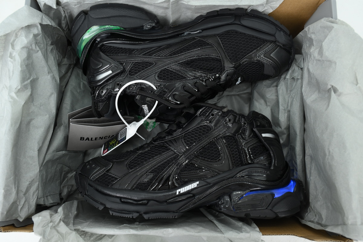 Balenciaga Runner Black LED Light 853225 WRNLD 1000
