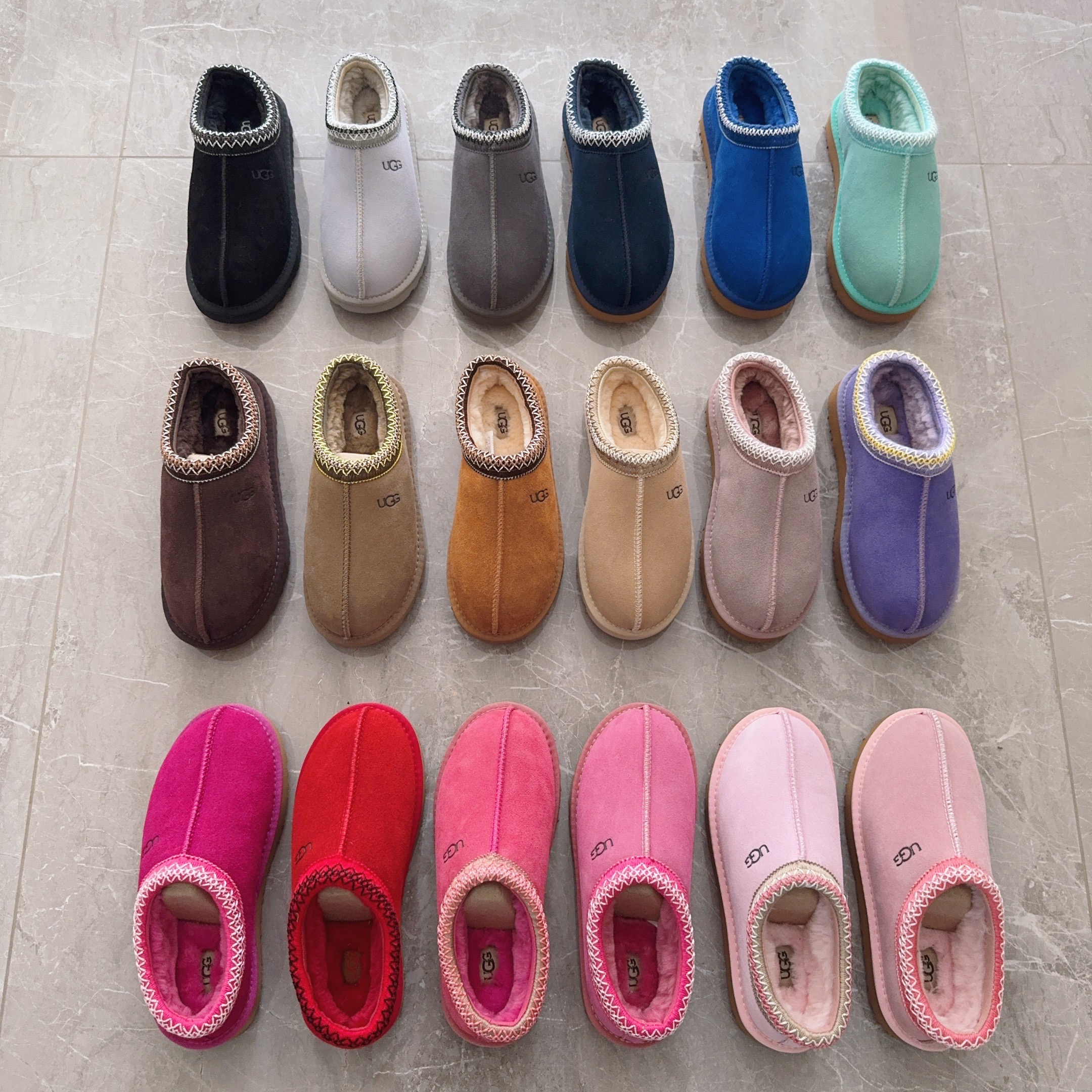 UGG Kids Ethnic Pattern Low Sole