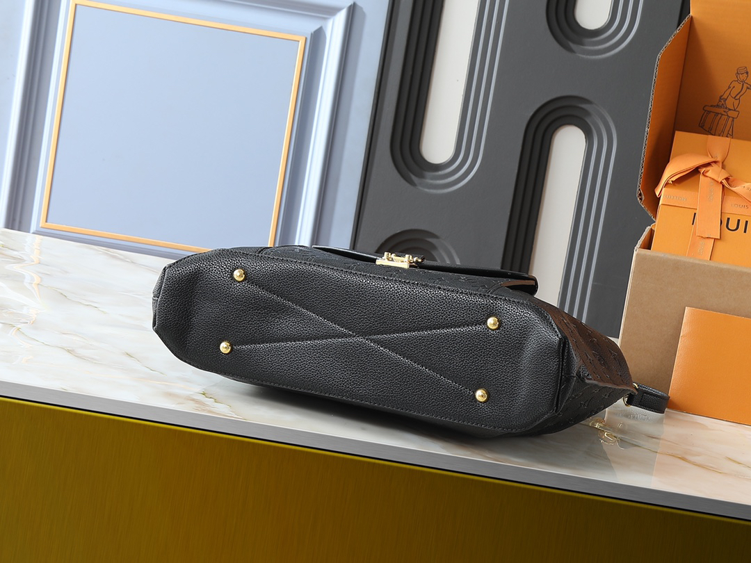 LV Hobo Métis handbag