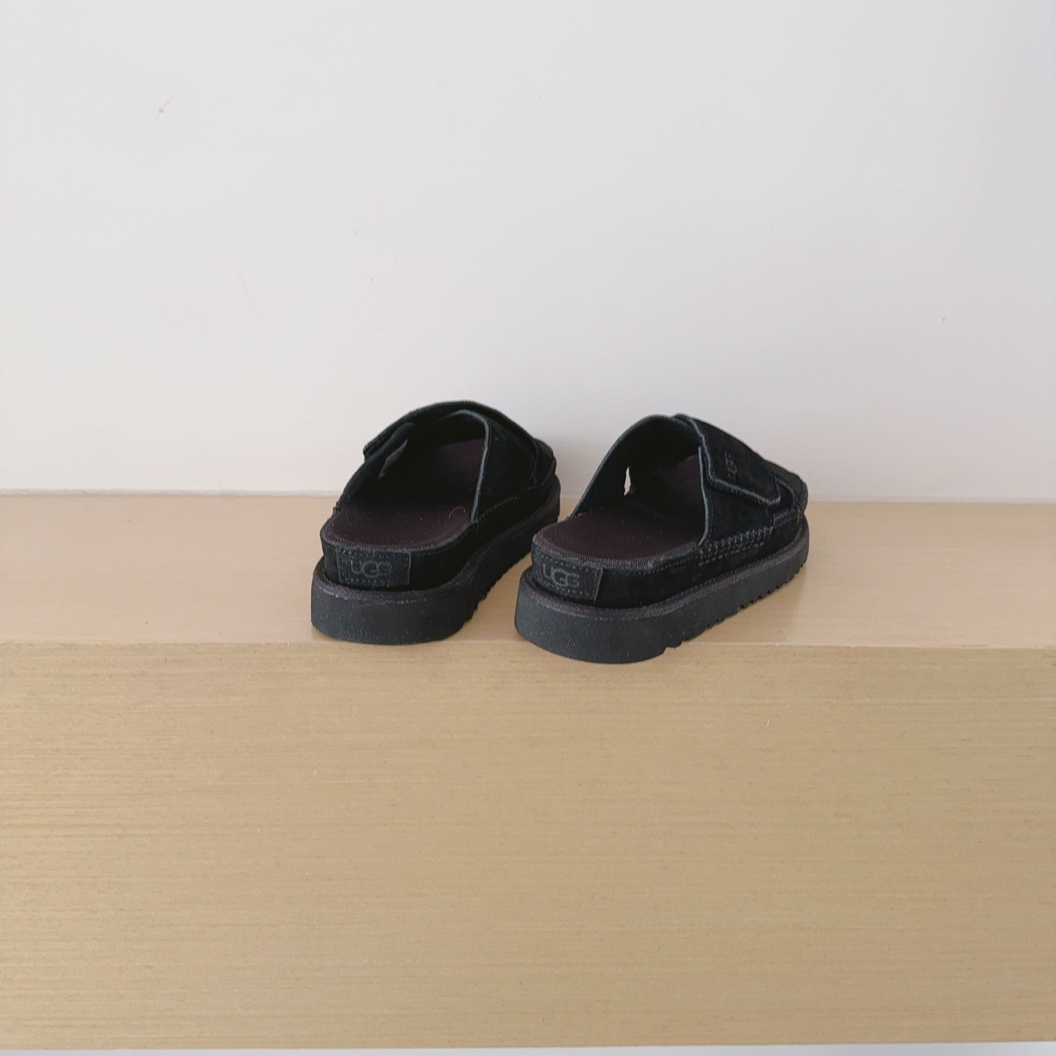UGG Footwear Style 094
