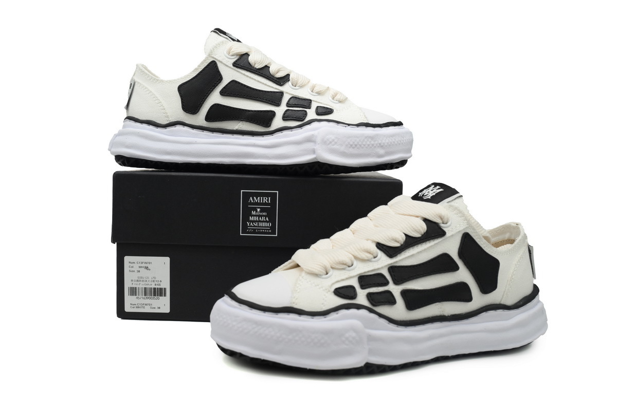 Maison Mihara Yasuhiro x AMIRI Skel-Top Low Off White