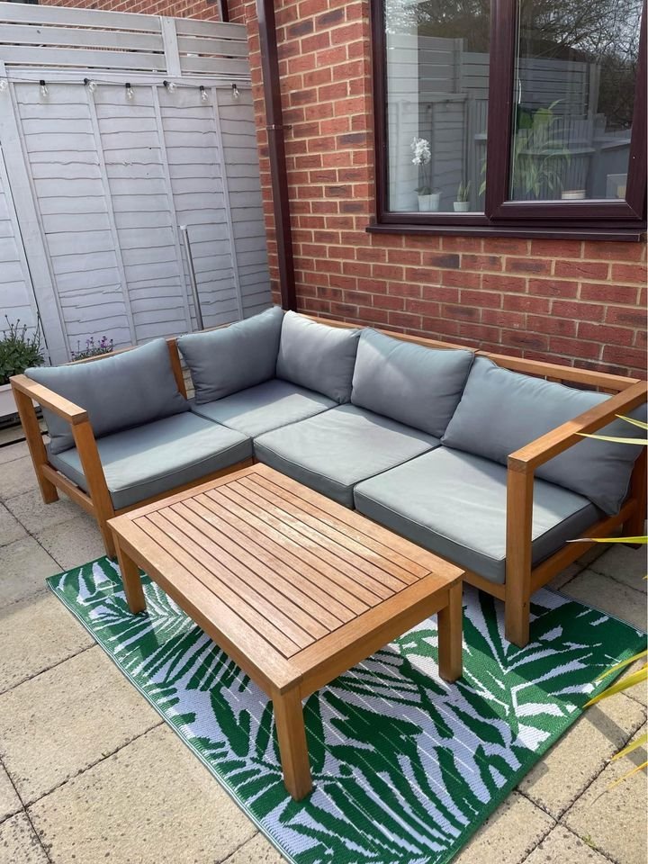 Garden corner sofa