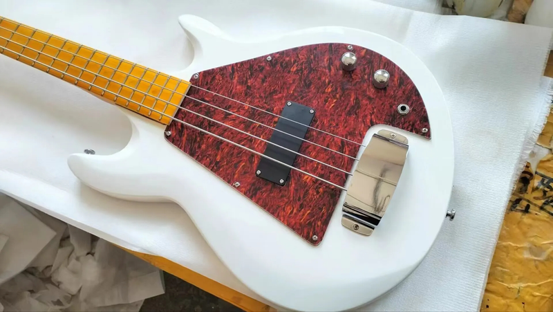 4 String Grabber style Electric Bass guitar white Professional