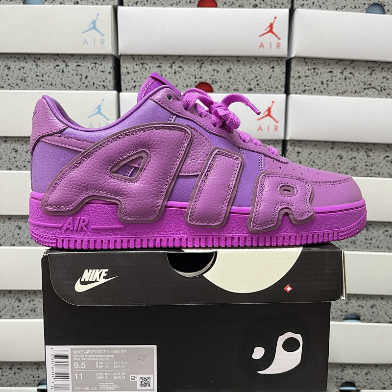 Nike Air Force 1