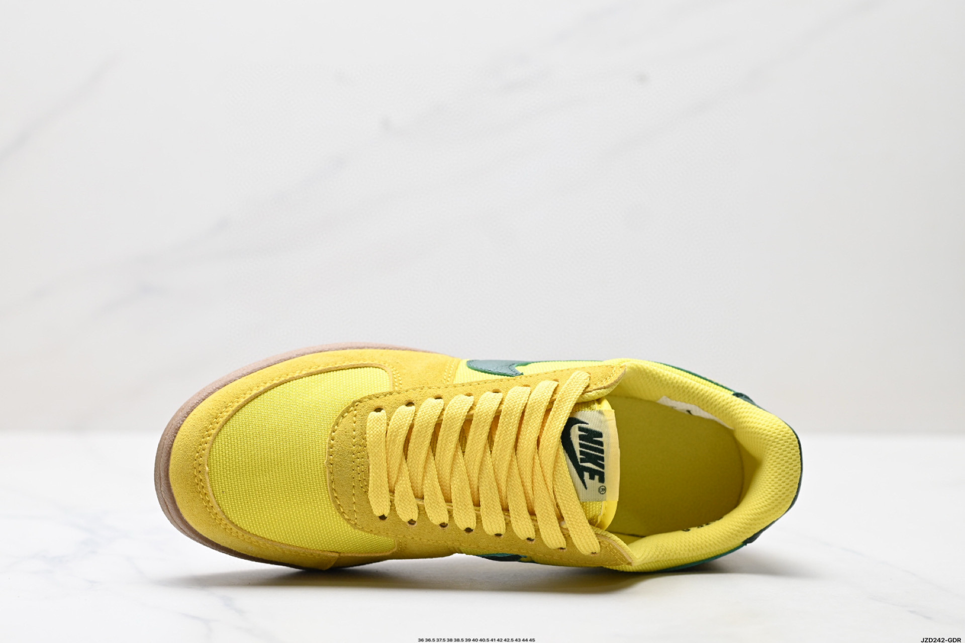 Nike Field General 82