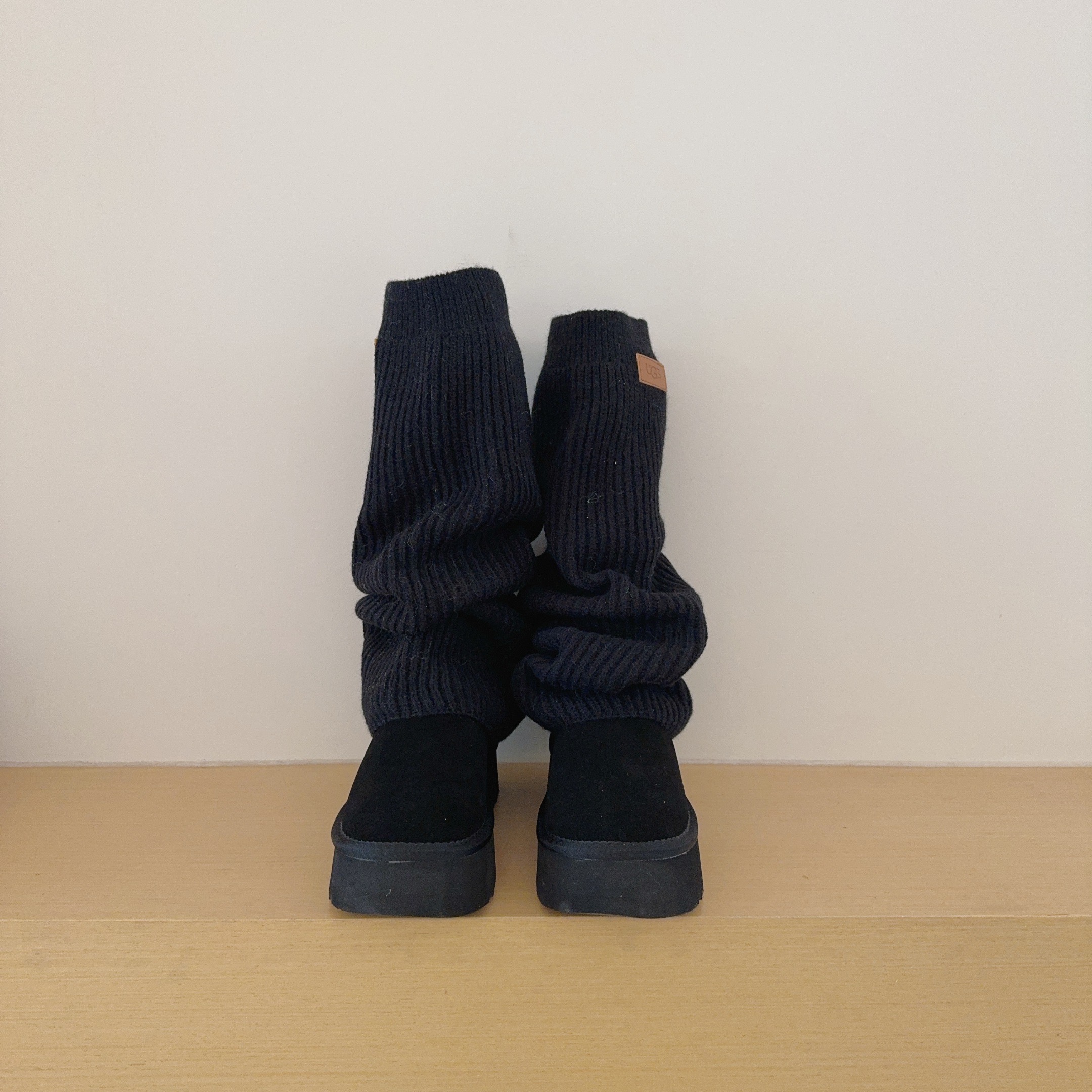 UGG Footwear Style 028