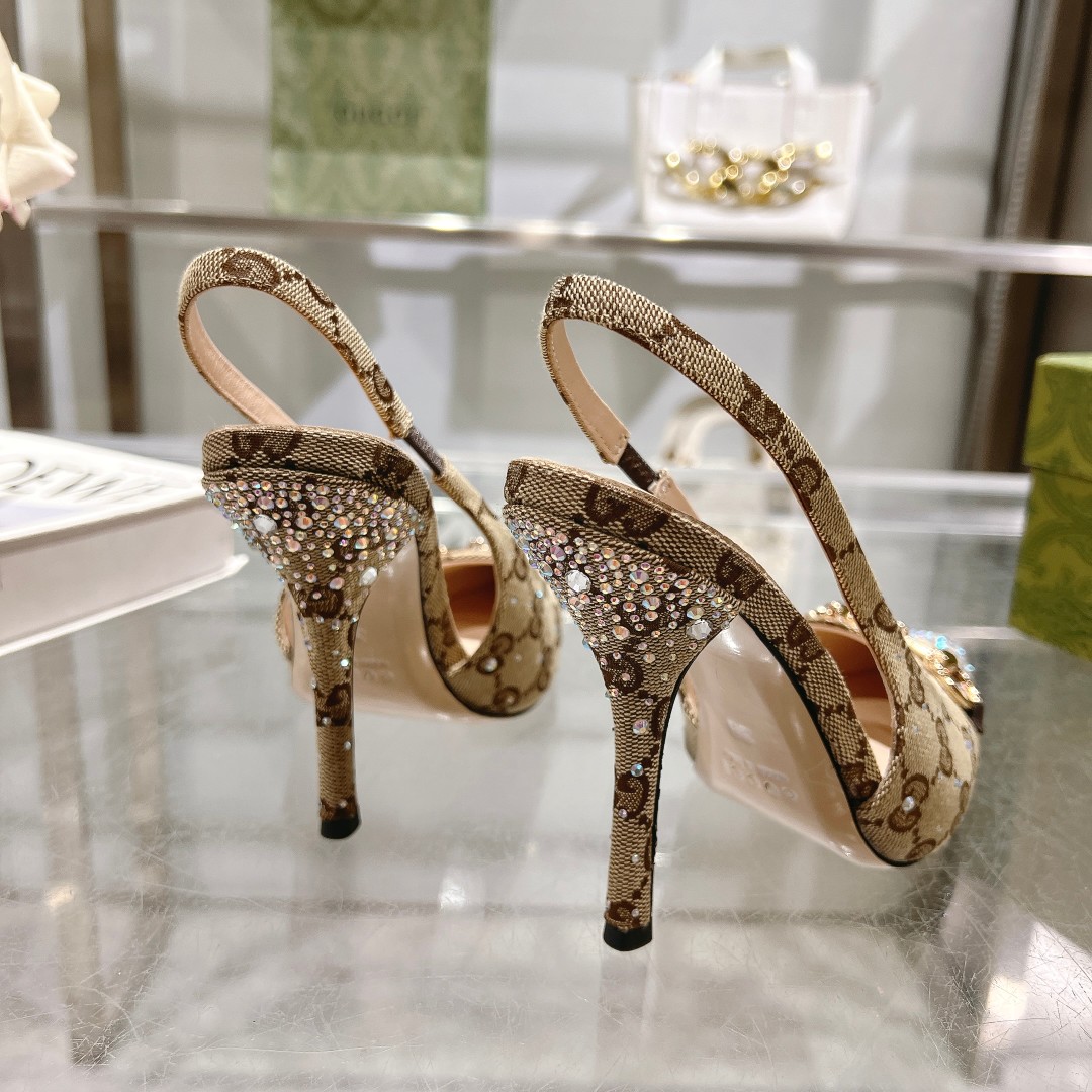 Gucci shoe