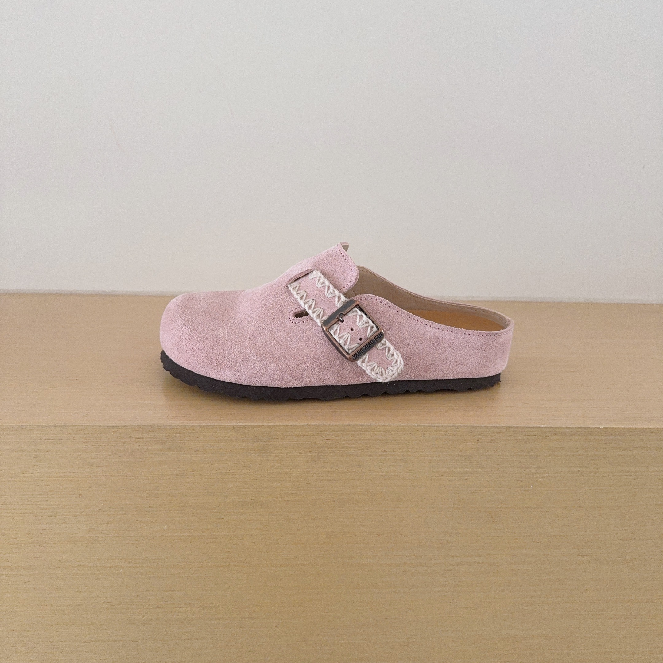 UGG Footwear Style 062