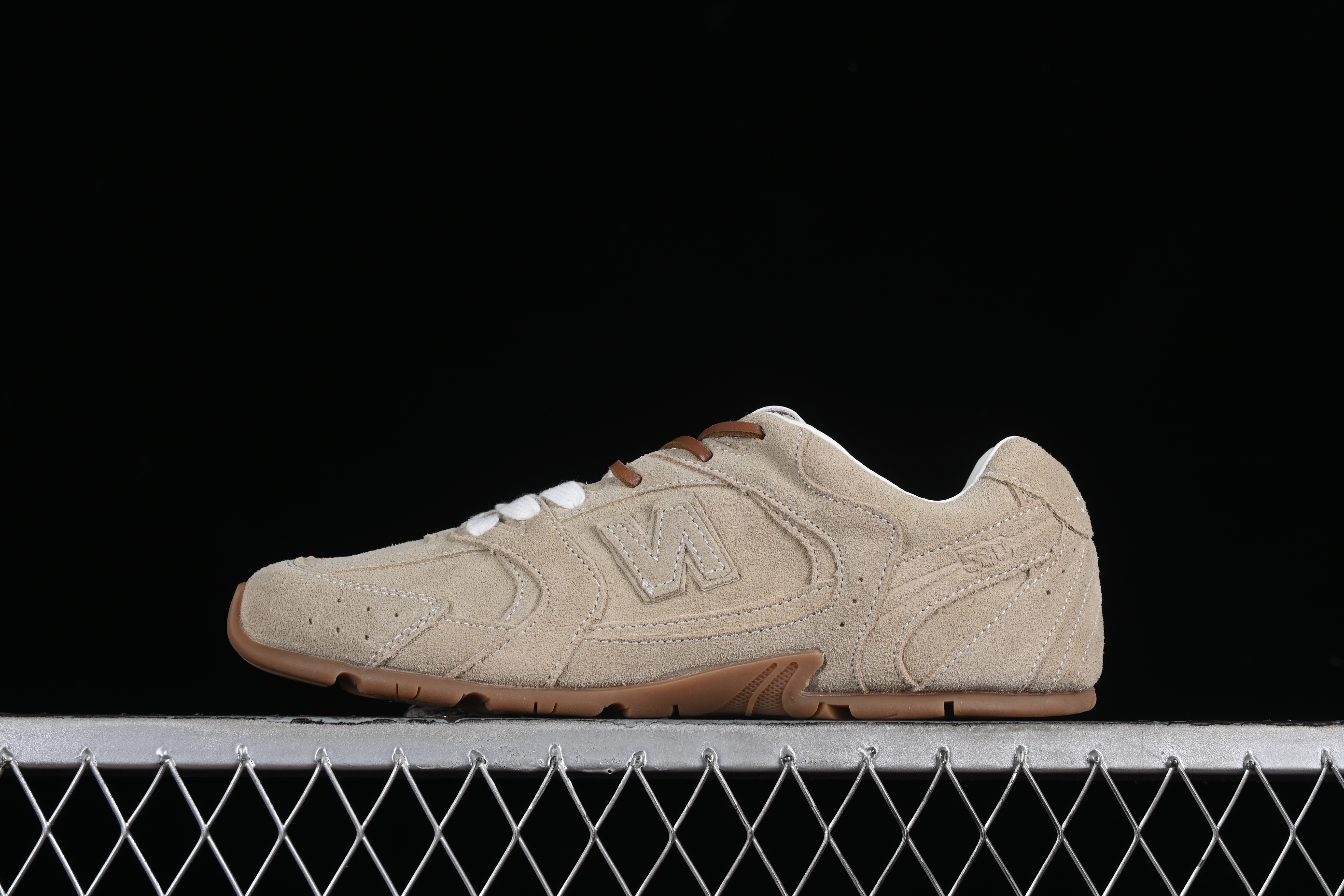 MiuMiu x New Balance 530