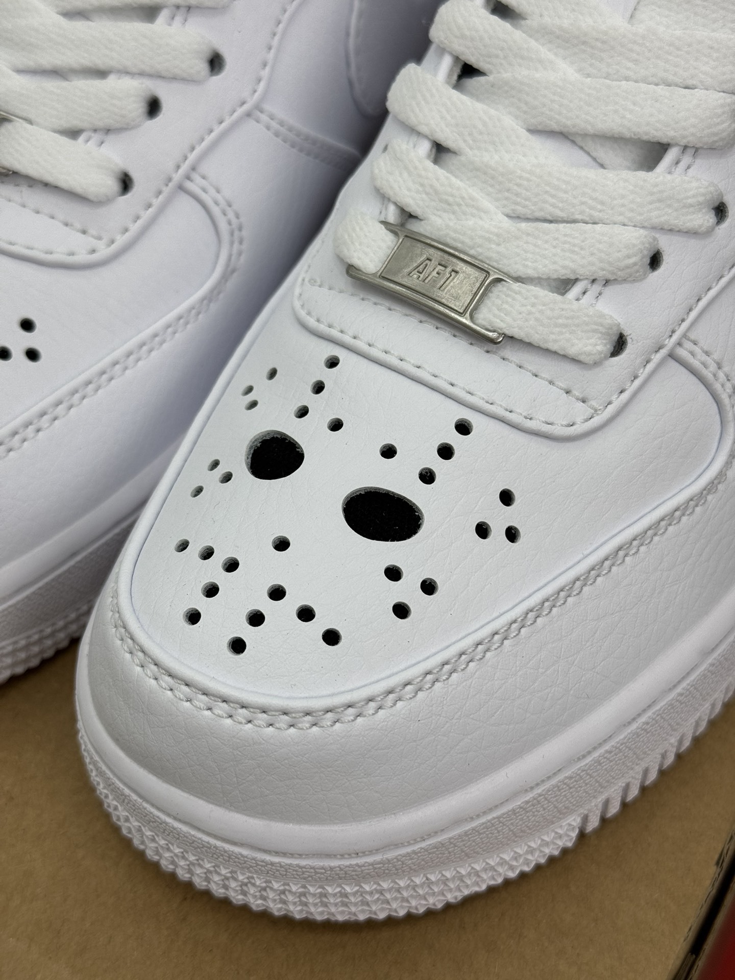 Nike Air Force 1