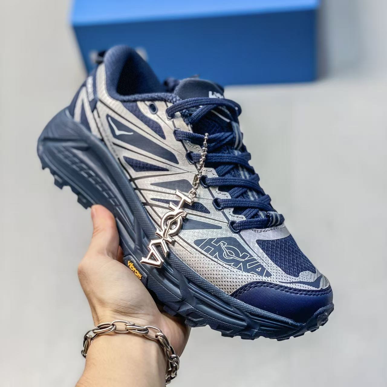 HOKA Mafate Speed 2