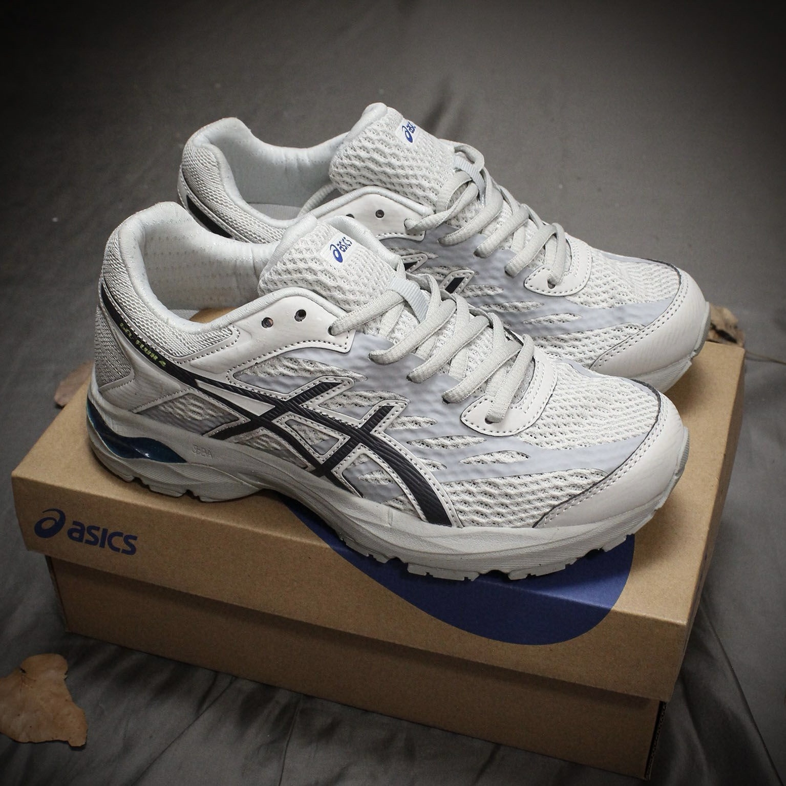 ASICS Gel-Flux 4