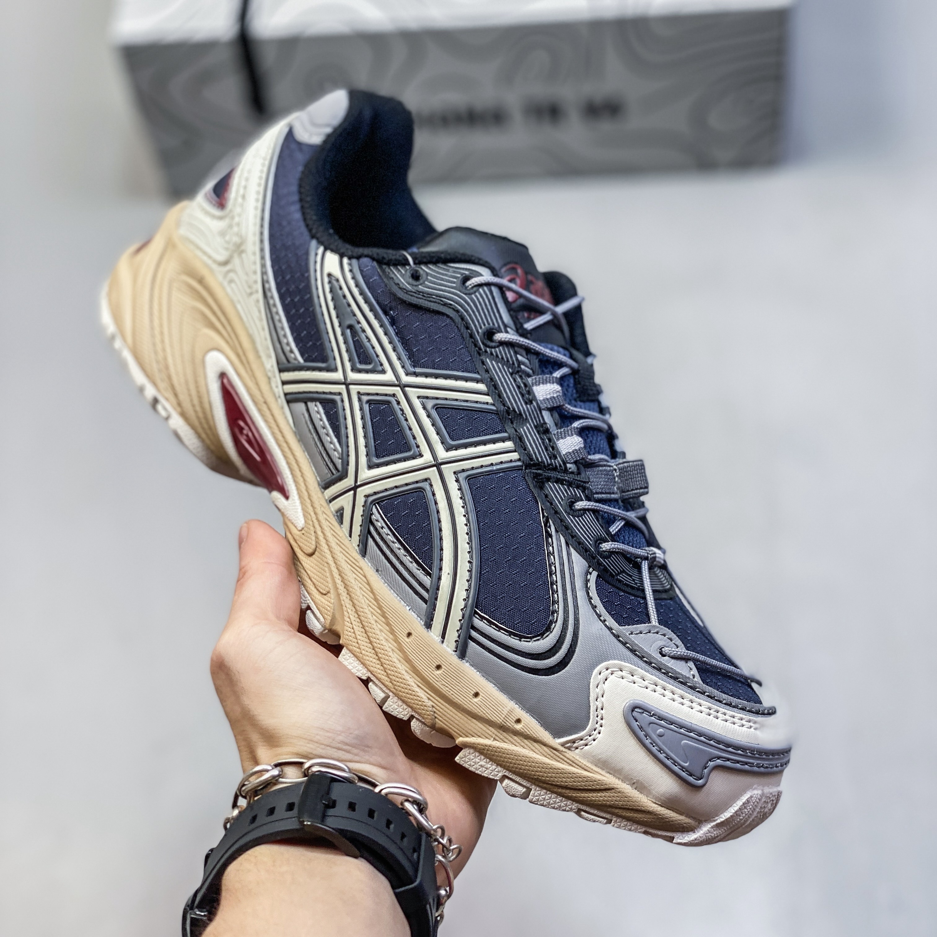 ASICS Gel-Kahana TR V4