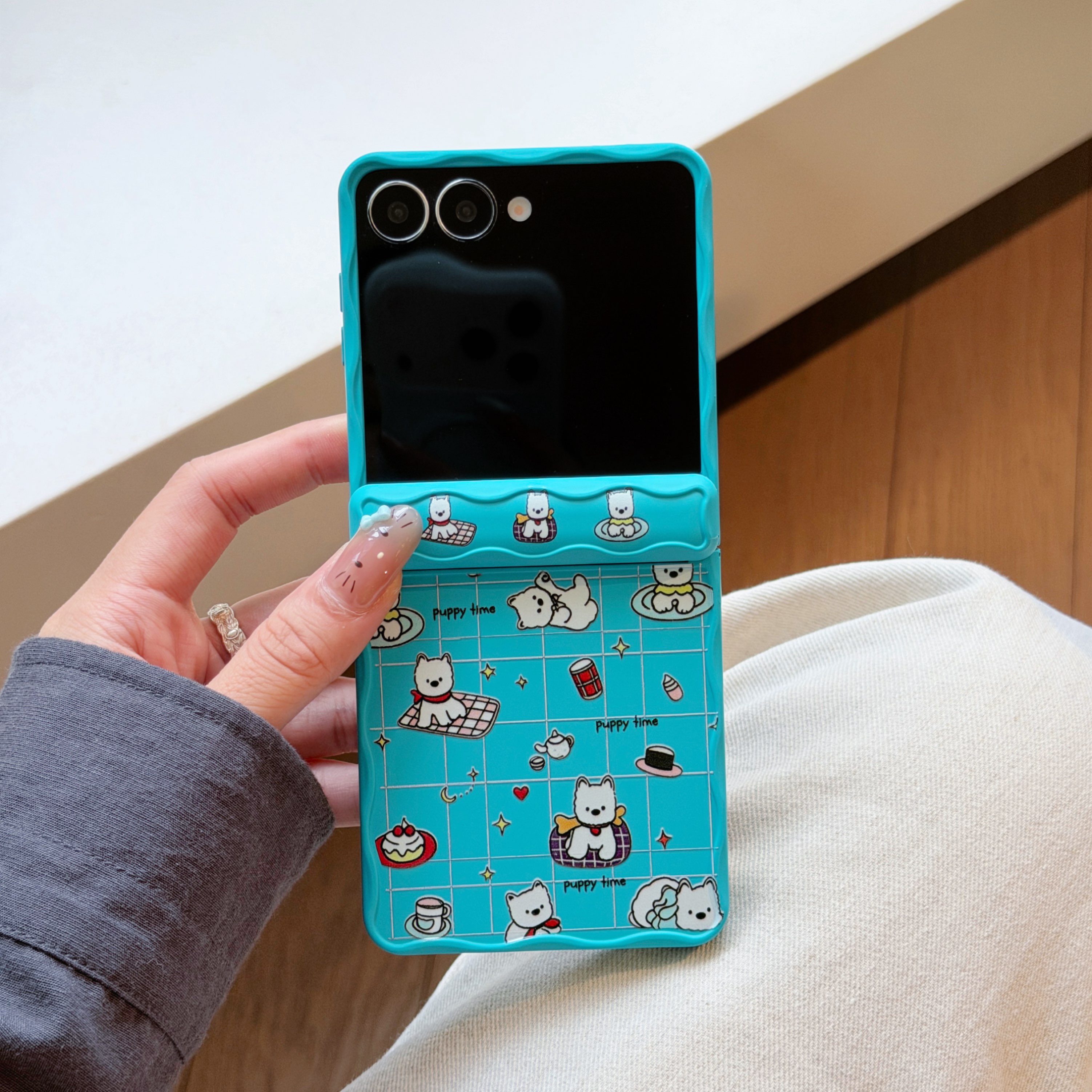 Galaxy Z Flip 7 Protective Case Precise Fit - back view