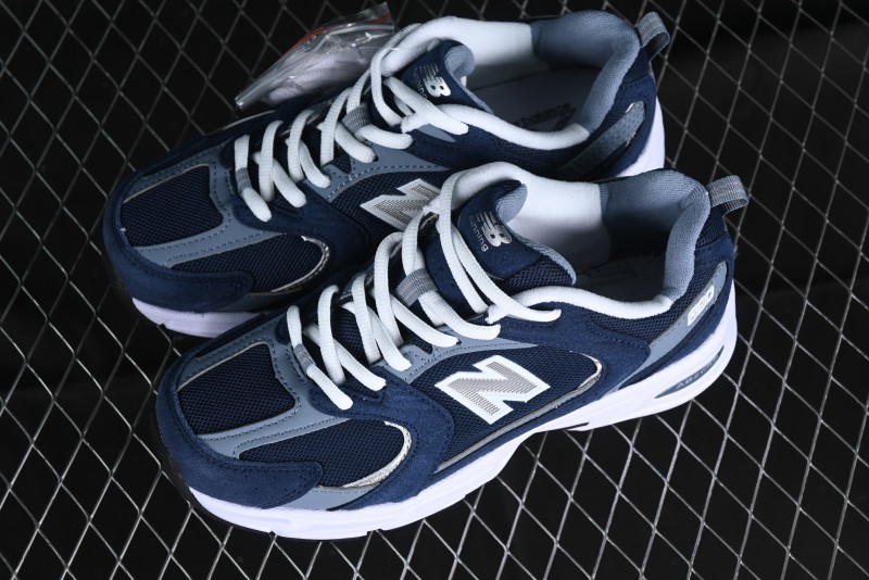 New Balance 530