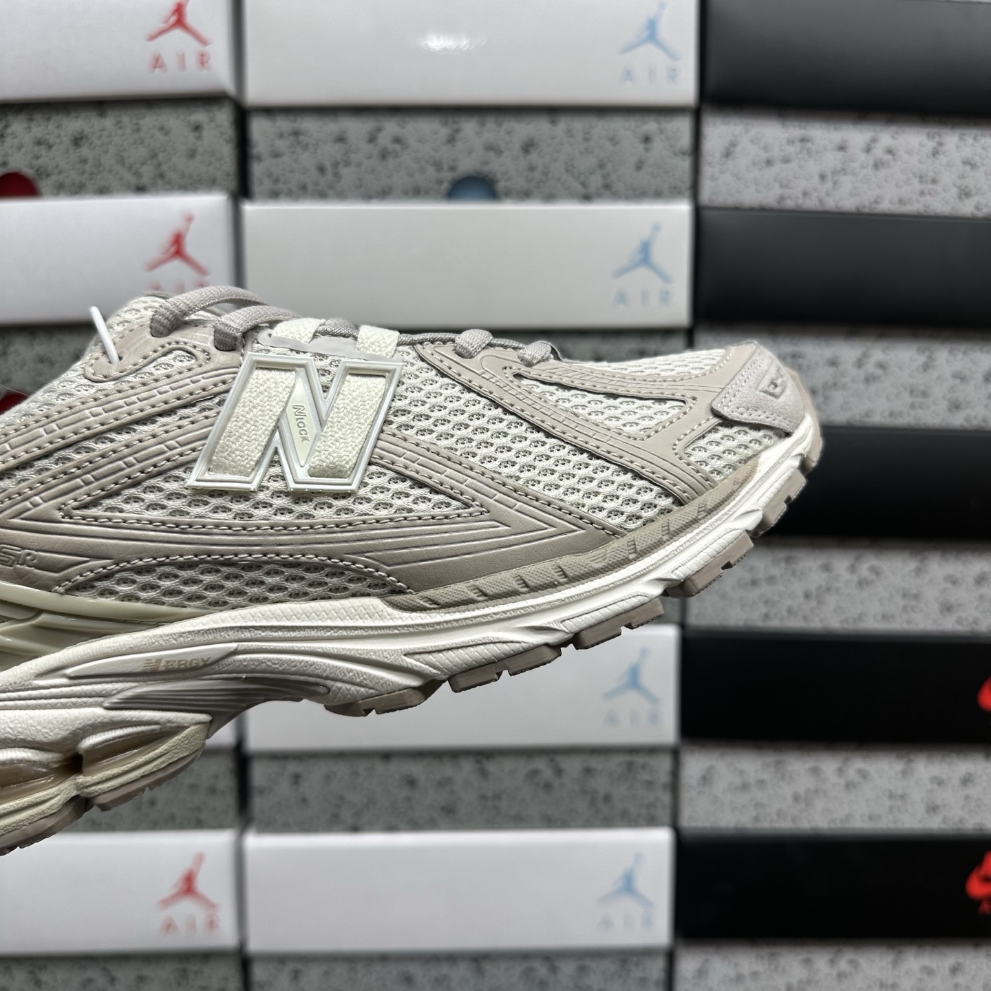 New Balance 1906 Sneakers detail 2