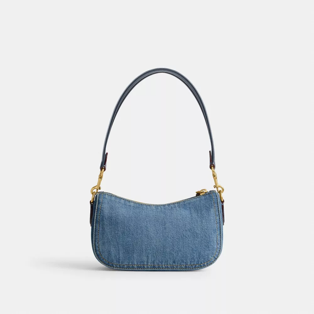 COAthtCH Classic handbags