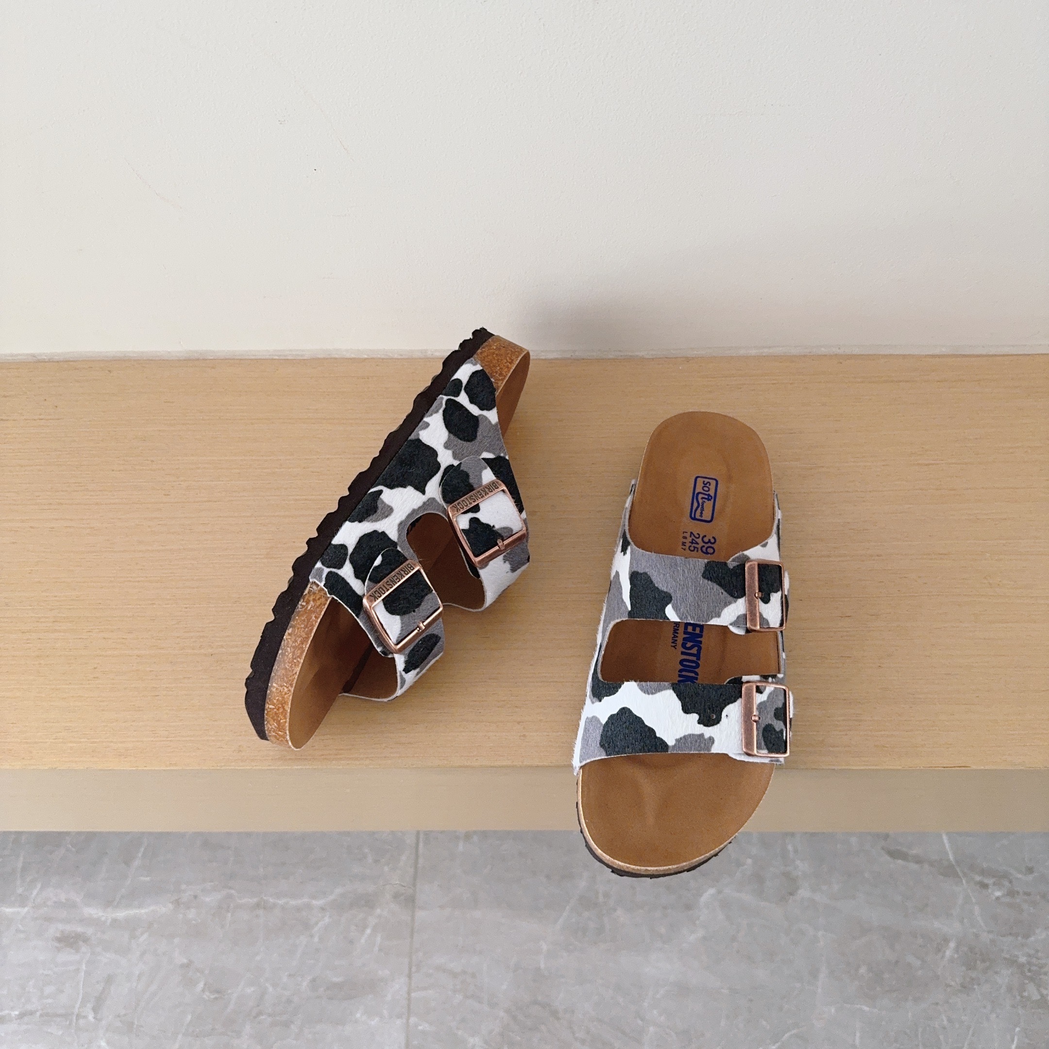 UGG Kids Pony Hair Series Birken-Style Two-Strap Sandals Adult And Kids
