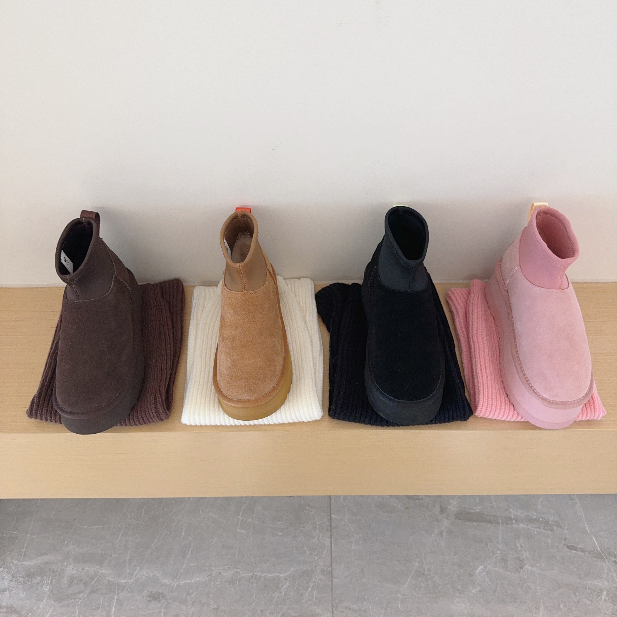 UGG Footwear Style 028