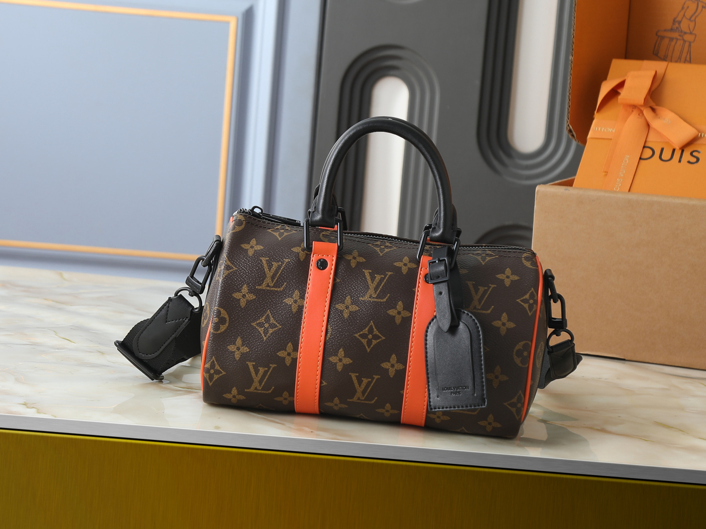 LV Keepall Bandoulière 25 bag
