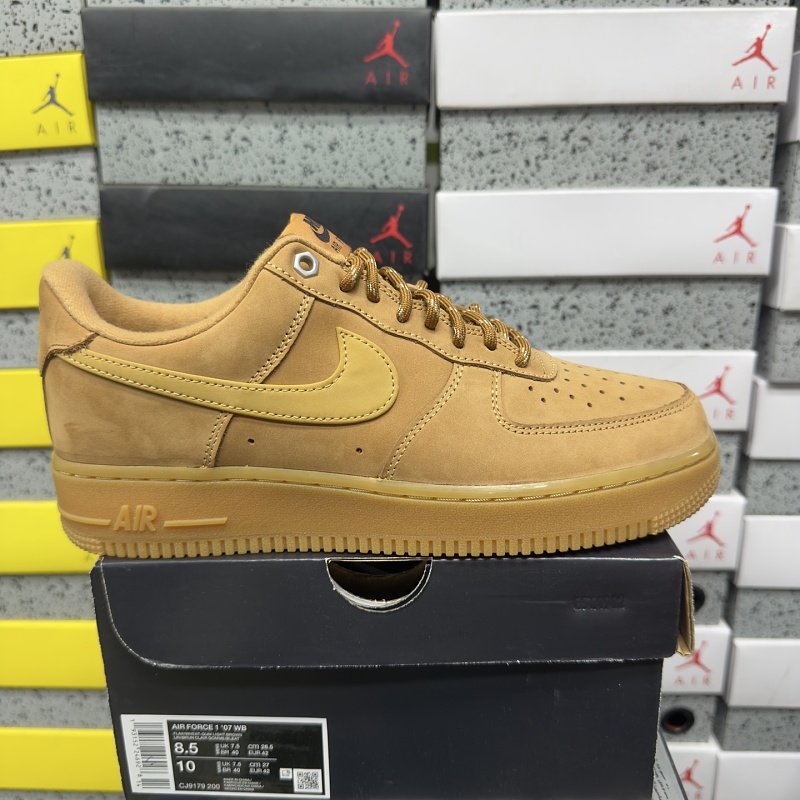 Nike Air Force 1
