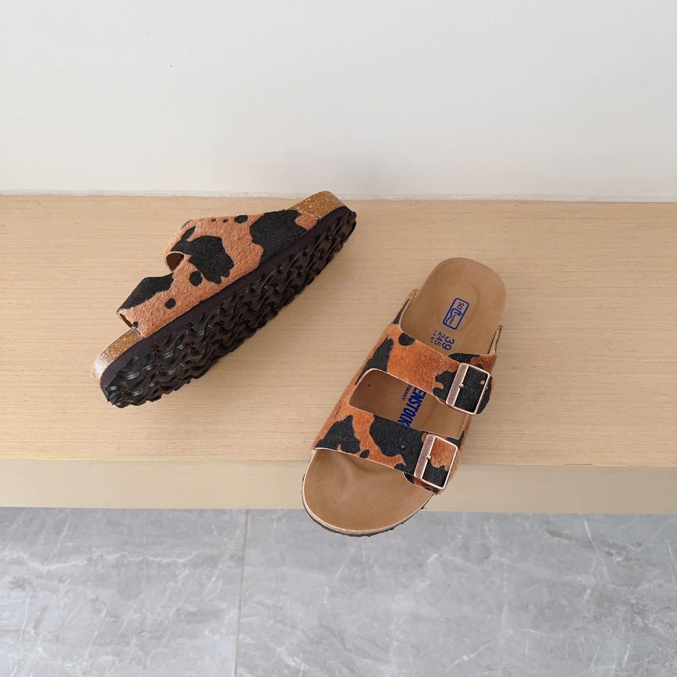 UGG Kids Pony Hair Series Birken-Style Two-Strap Sandals Adult And Kids