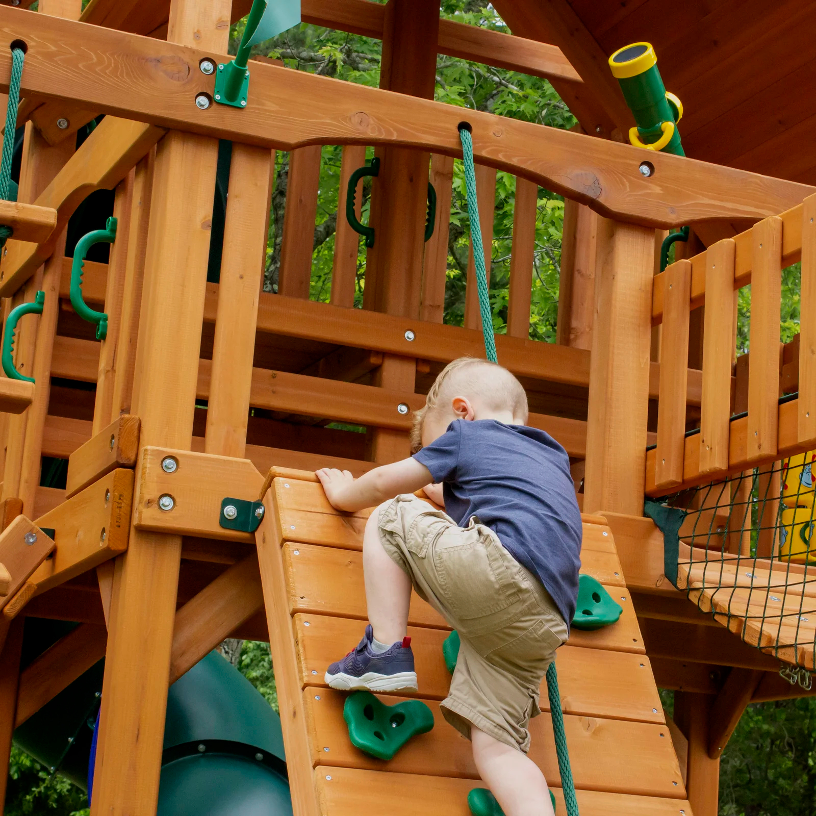 Treasure Trove I Swing Set with Wood Roof