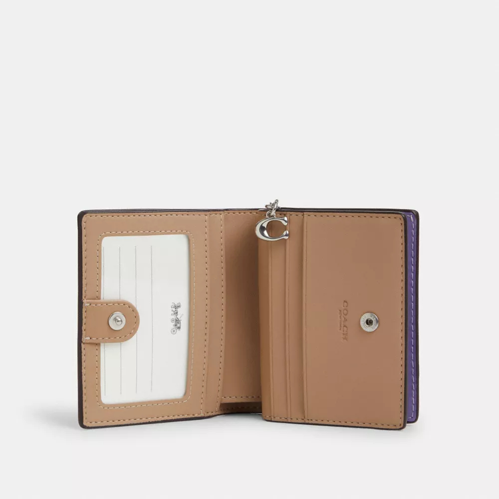COAthtCH Classic Wallet