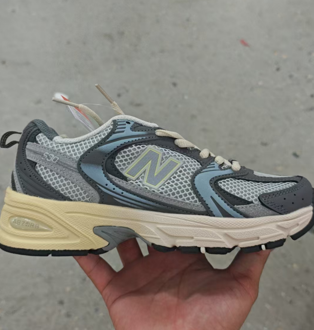 New Balance 530
