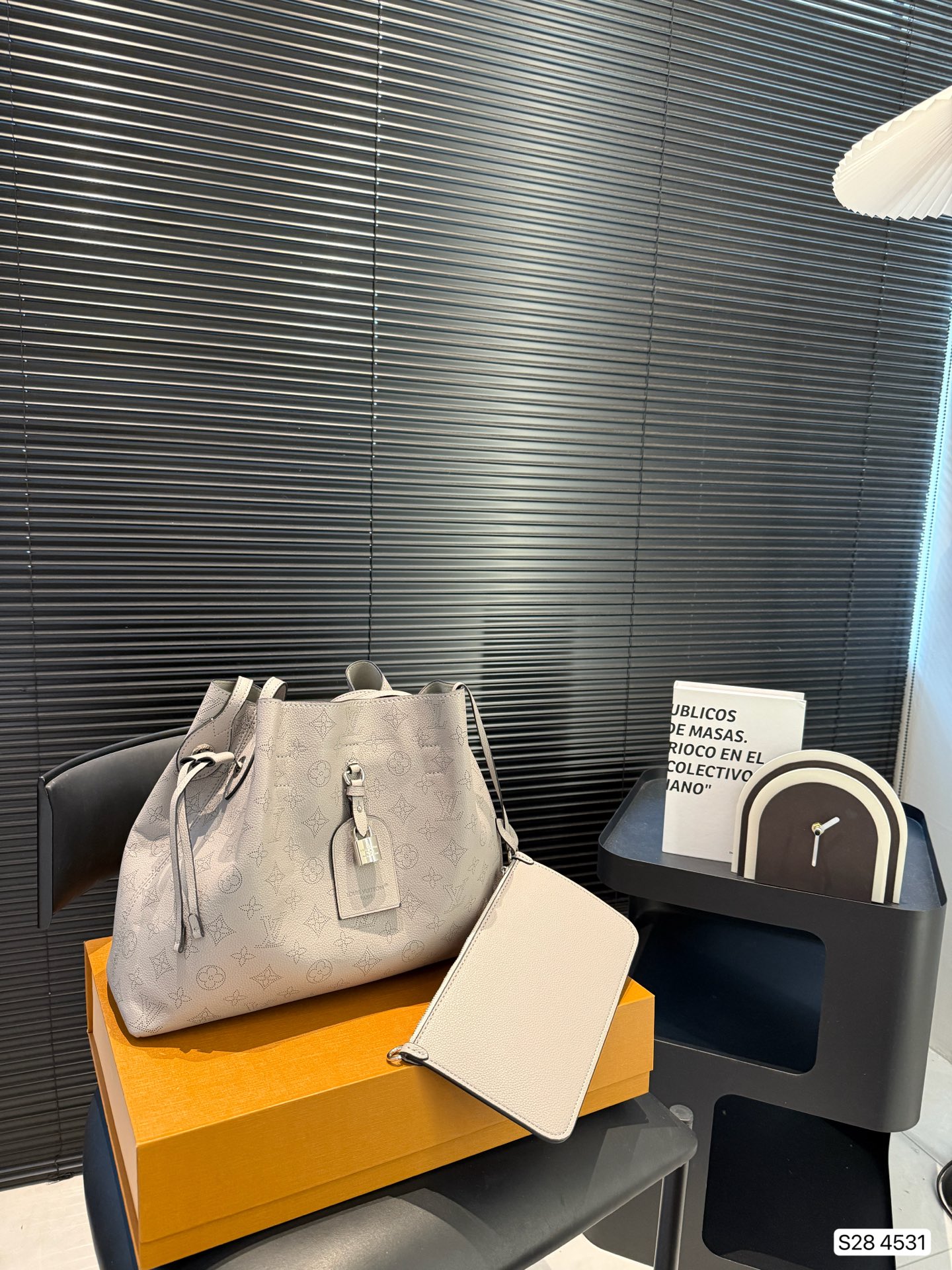 LV tote bag