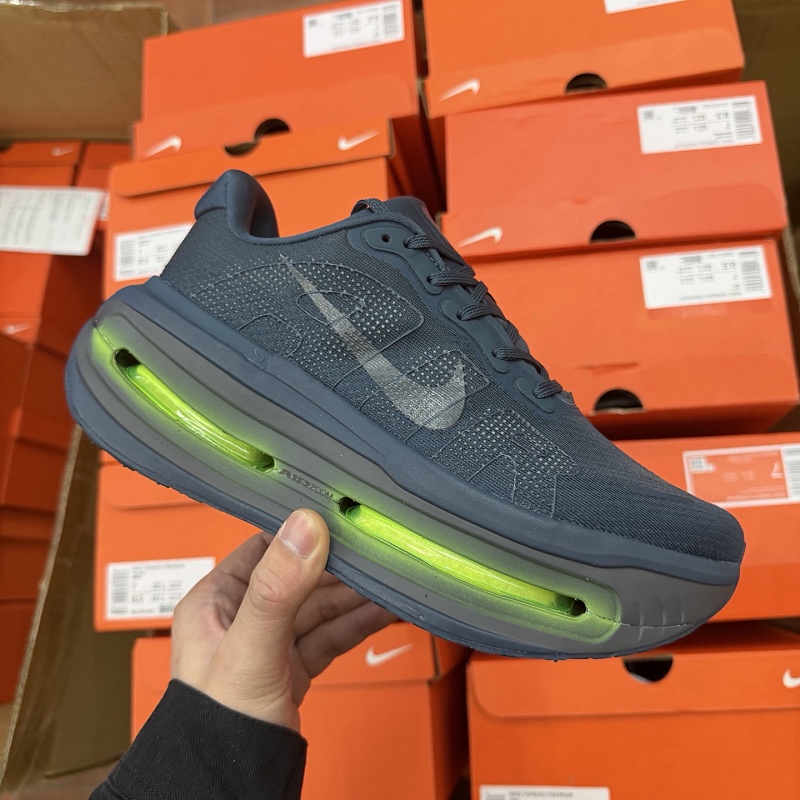 Nike Vomero Premium