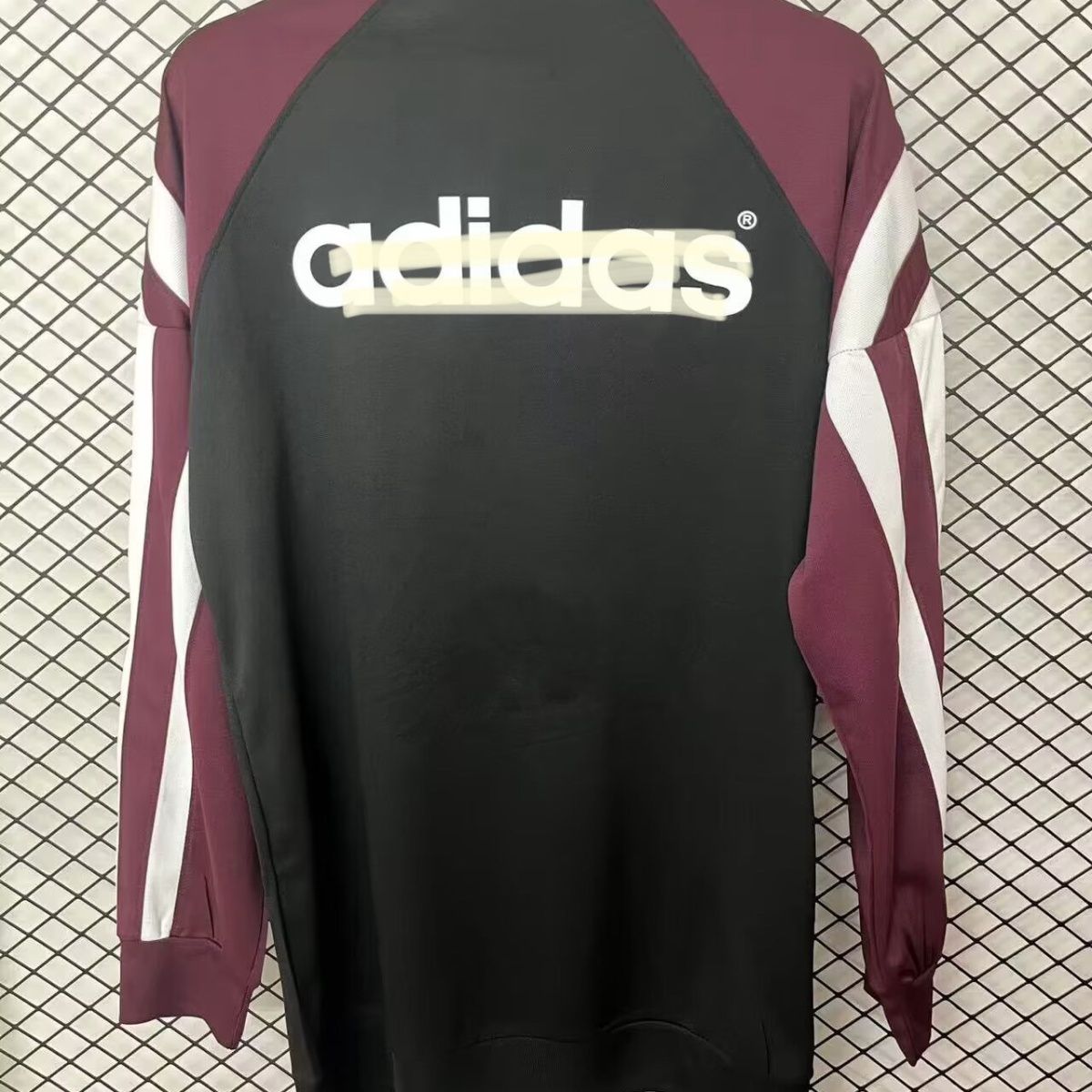 Newcastle United Long Sleeve Retro Jersey 1996/97