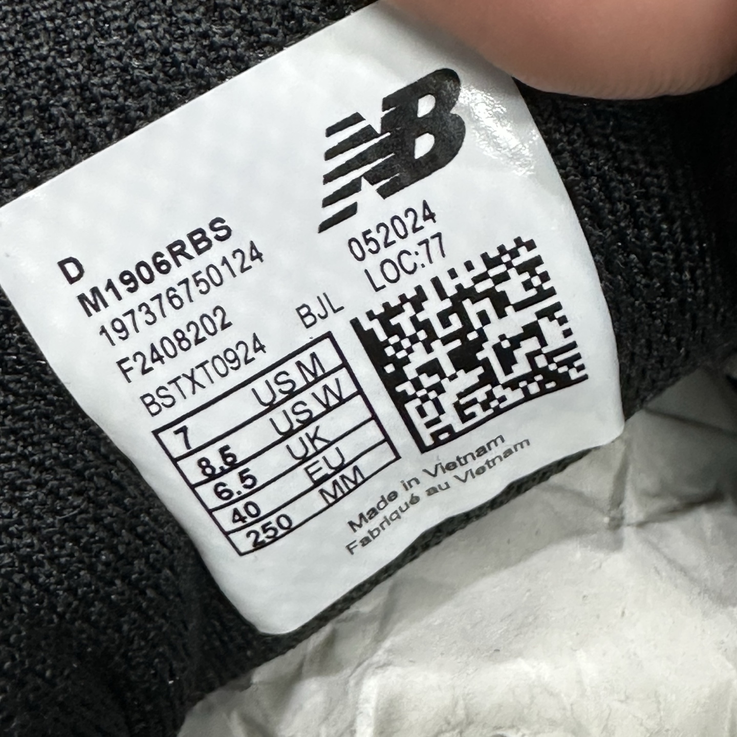 New Balance 1906 Sneakers detail 3