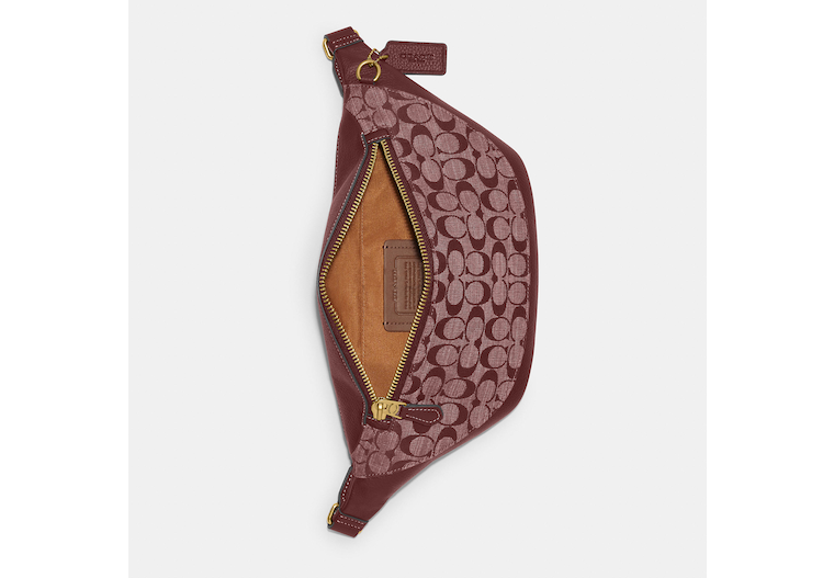 COAthtCH Classic handbags