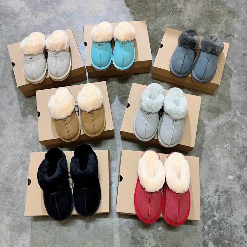 UGG Scuff Star Slippers