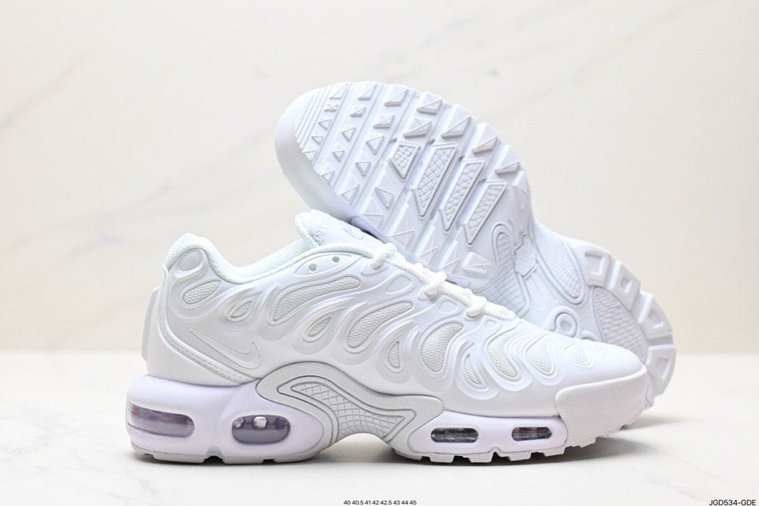 Air Max Plus Drift 24