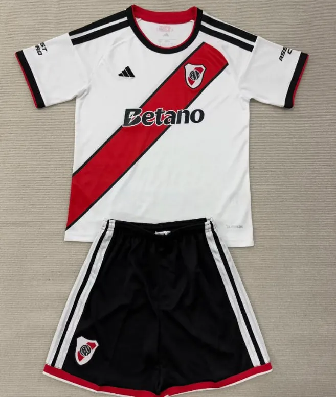 Kids River Plate Home Suit 26/27