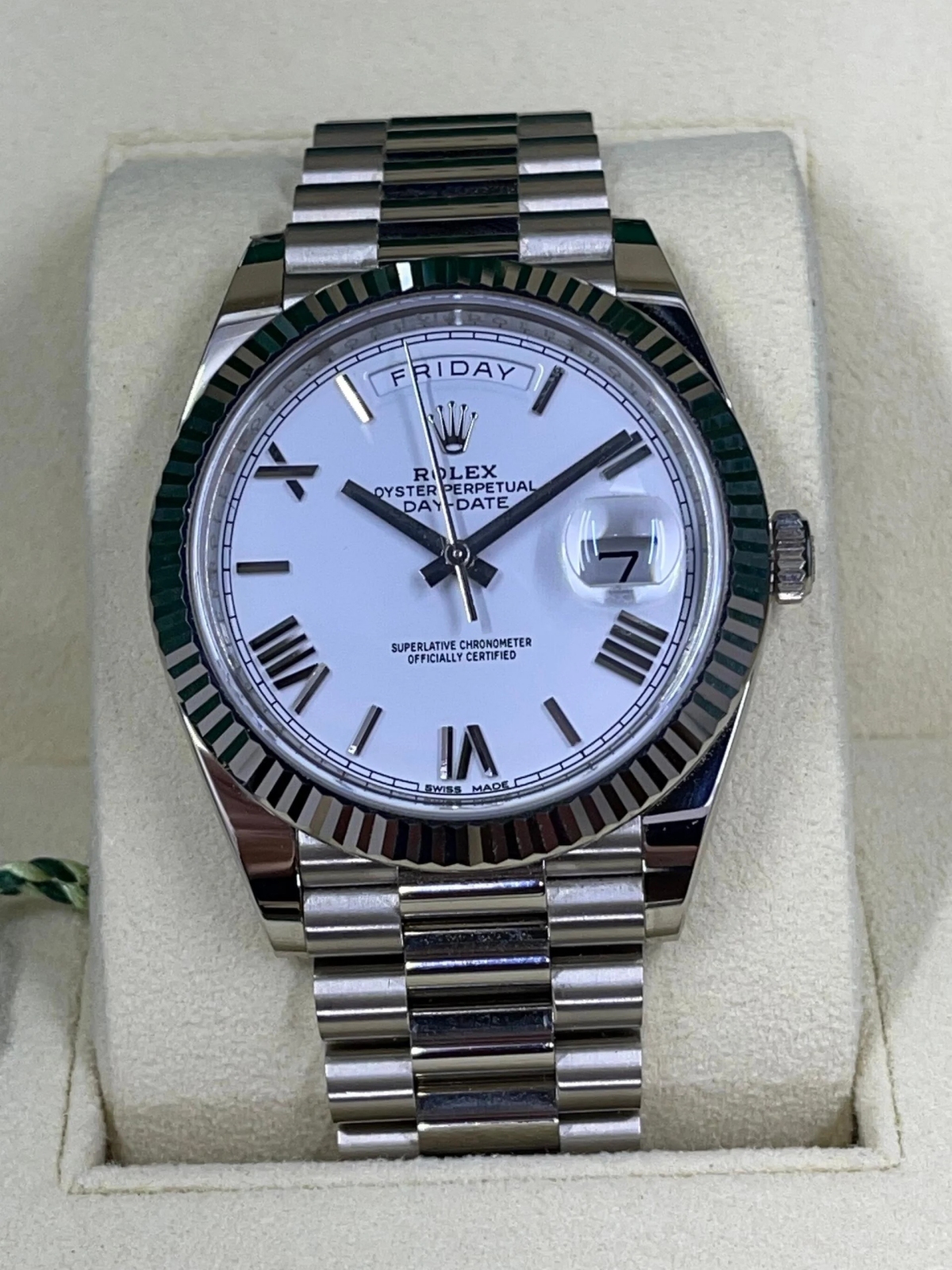【Super Clone】RLX Day-Date 228236-0010 White Roman Dial