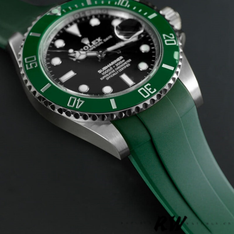 【Super Clone】Rolex Submariner 126610LV Green Rubber Strap Black Dial 41mm Mens Replica Watch